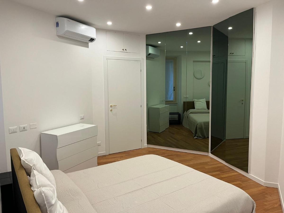 Casa Vercelli Delizioso Bilocale Moderno Nella Vecchia Milano ภายนอก รูปภาพ